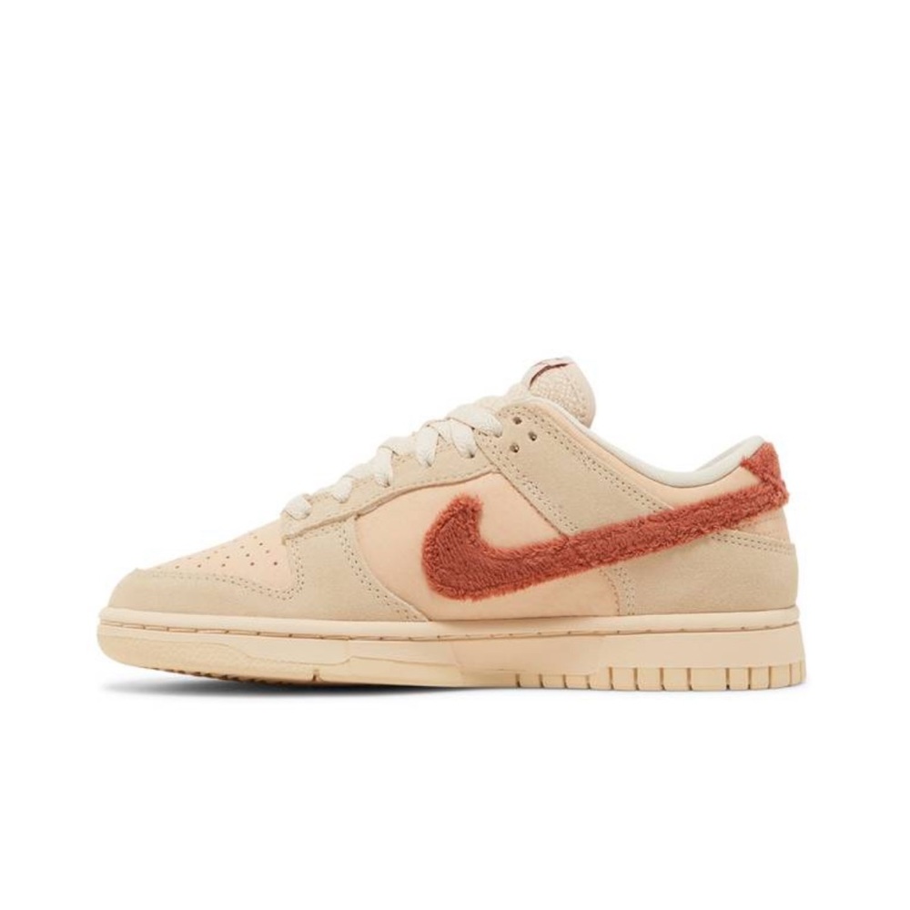 Nike Terry Swoosh
